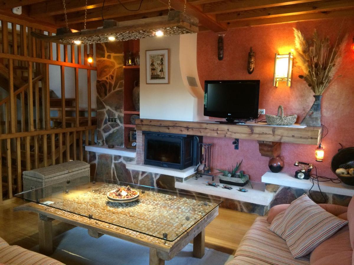 Bernuy de Porreros La Casa De Bernuyゲストハウス エクステリア 写真
